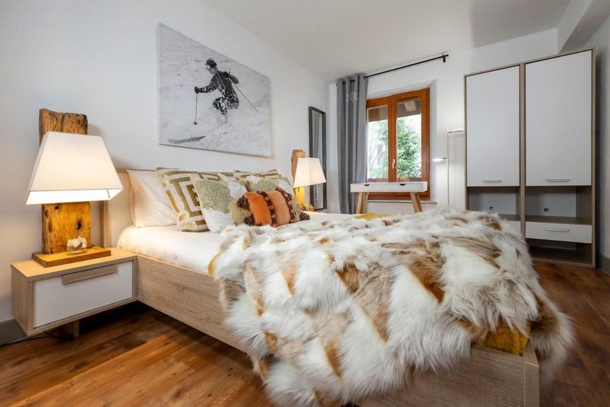 Penthouse 130m2 Centre & Quiet - Parking - Jacuzzi Apartamento